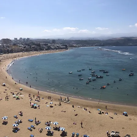 Beachside Getaway In Canteras For 2